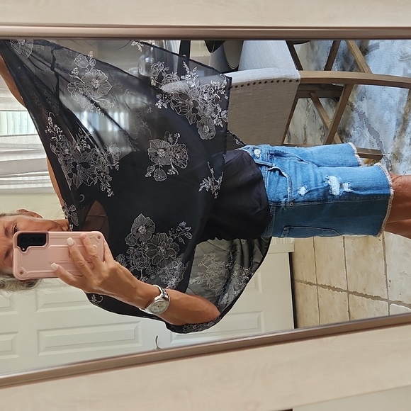 Quintessential SALE - Picture 3 of 14